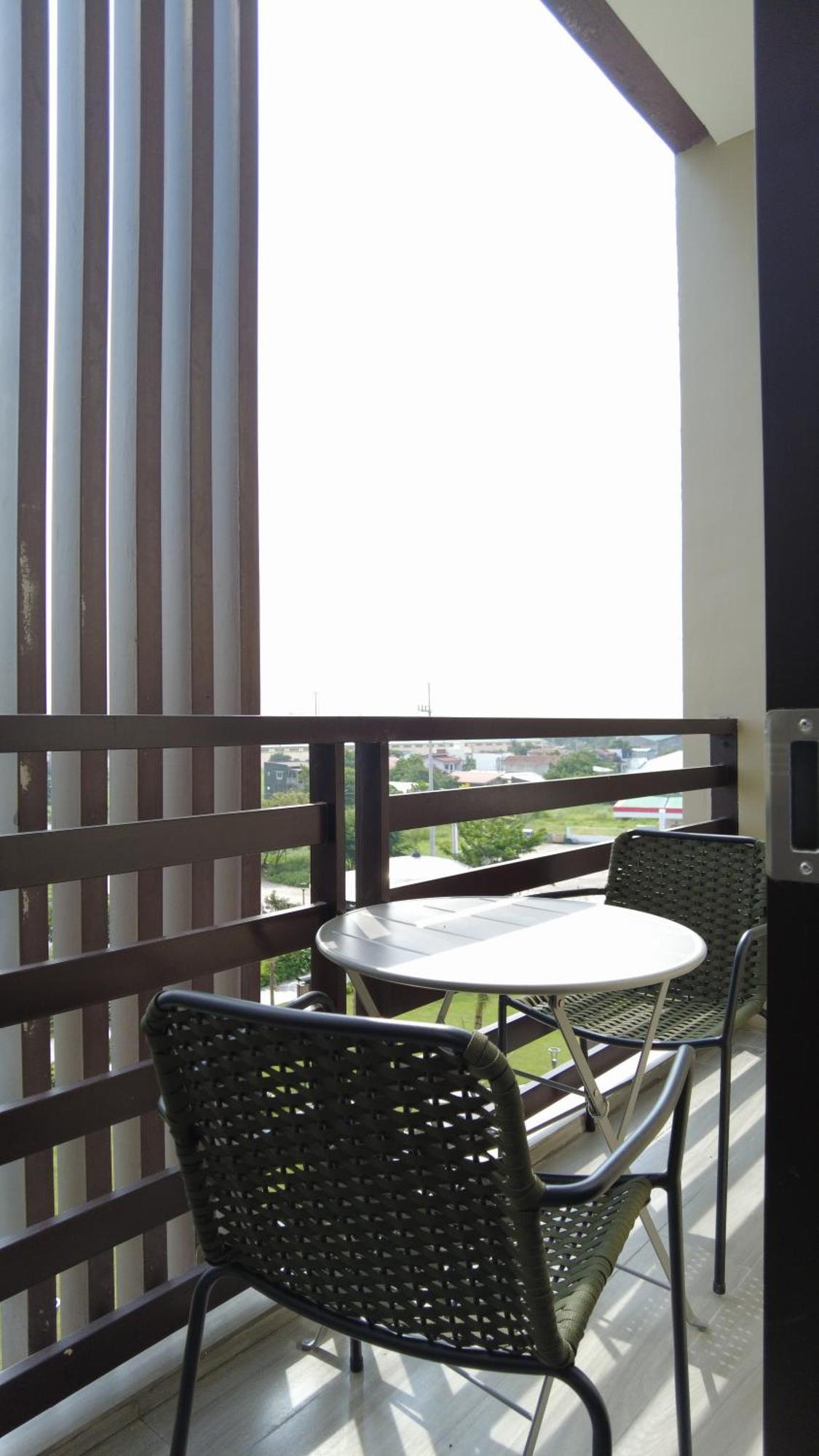 Acro Residences Guiguinto Exterior photo